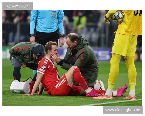 拜仁欧冠竞争力现状引发关注,对本赛季争冠走势形成考验 拜仁欧冠竞争力现状引发关注,对本赛季争冠走势形成考验