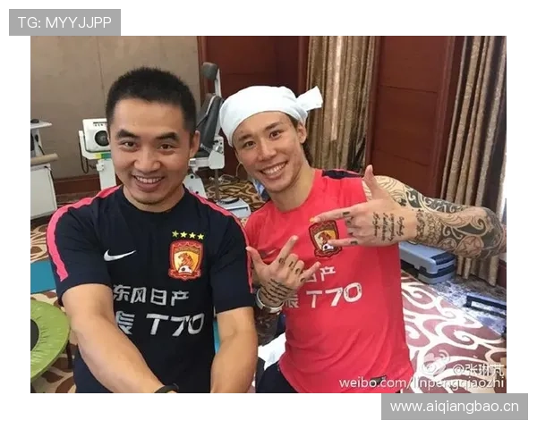 张琳芃居然在家穿拖鞋都能被队友嘲笑，这日常状态差太多了吧？