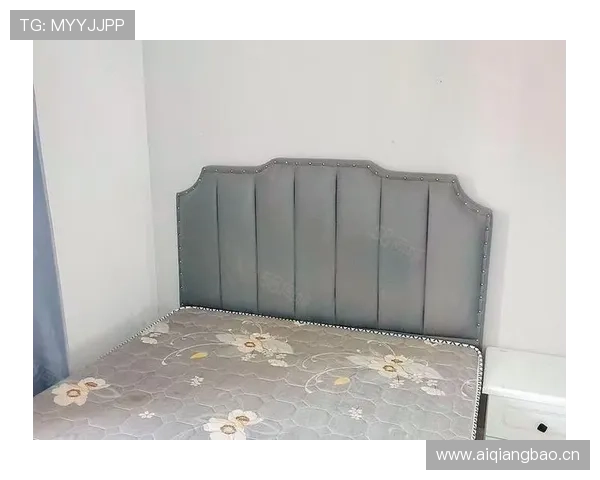 苏翊鸣那张躺沙发的生活照,沙发看着比我一个月房租还值吧 苏翊鸣那张躺沙发的生活照,沙发看着比我一个月房租还值吧